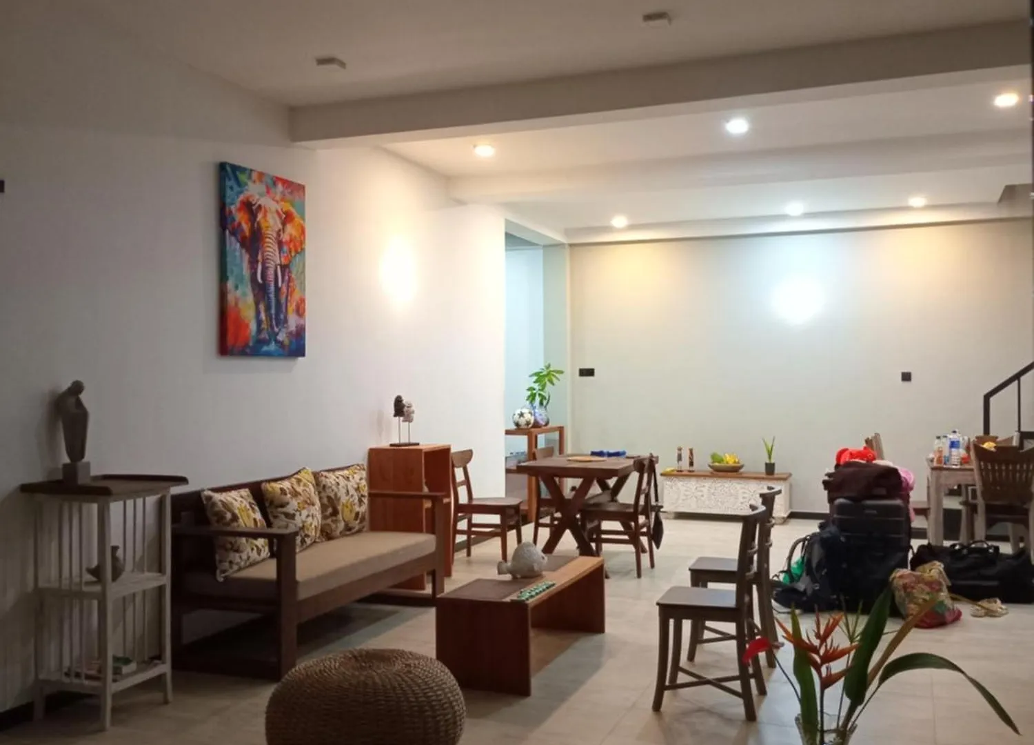 The Palms View Airport Villa Minuwangoda Hotel